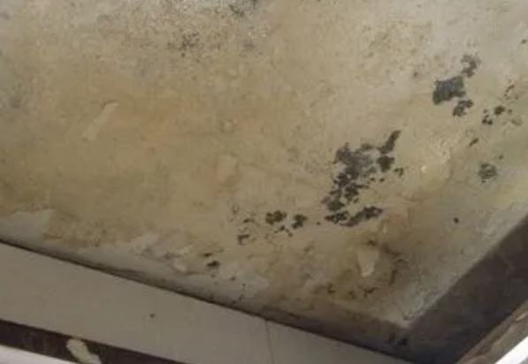 利津阳台漏水维修公司分享下利津卫生间渗水维修需要注意哪些问题。